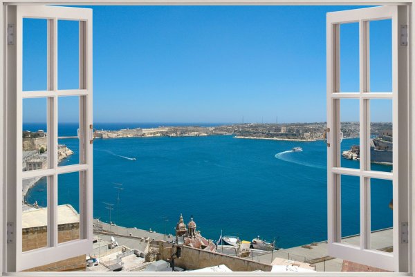 Вид из окна на море