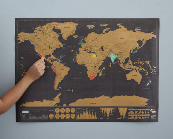 Карта мира для путешественника с флажками