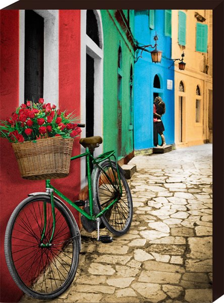 Городской пейзаж с велосипедом