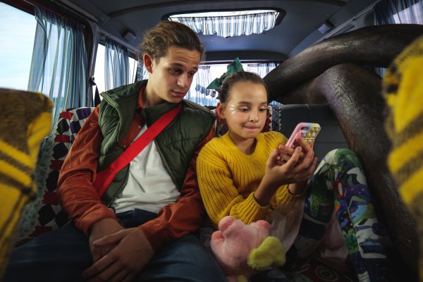 Грозный папа фильм 2022 кадры