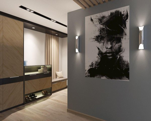 Декор стены в узком коридоре