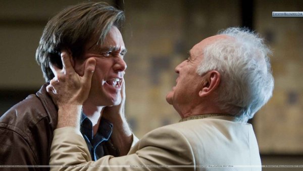 Джим Керри в фильме всегда говори да