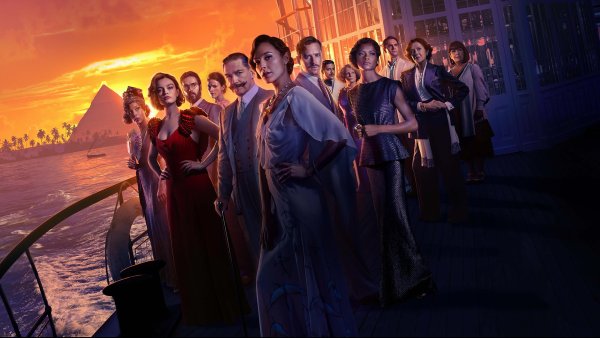 Смерть на Ниле фильм 2022