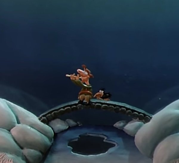 Падал прошлогодний снег елочка