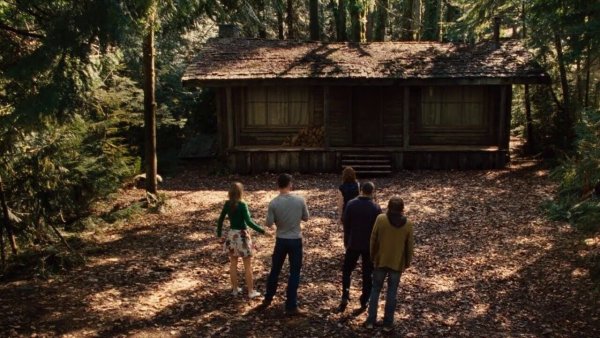 Хижина в лесу  the Cabin in the Woods (2012)