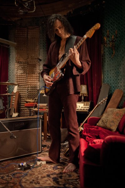 Only lovers left Alive poster