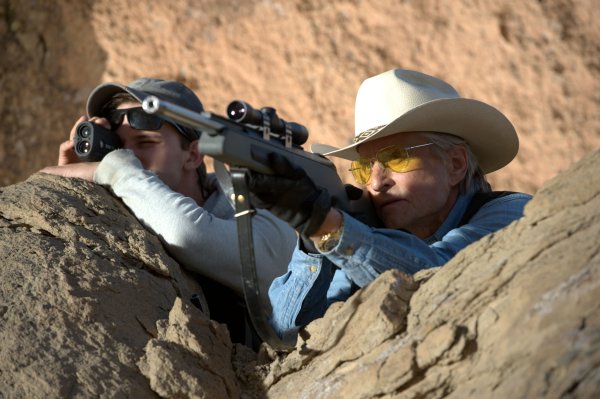 Майкл Дуглас выживание в пустыне