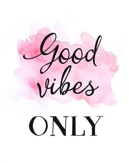 Постер good Vibes only