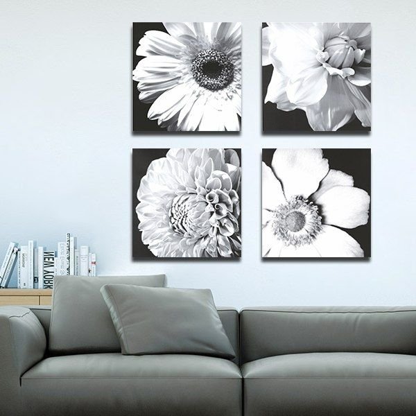 Постеры для интерьера черно-белые цветы