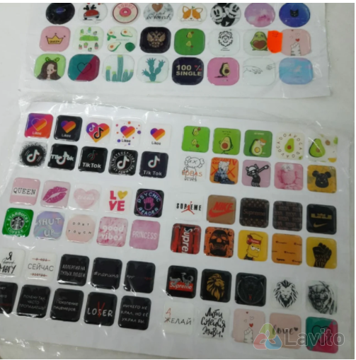 Наклейки на телефон