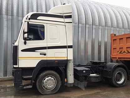 Брендирование грузовых автомобилей кабина