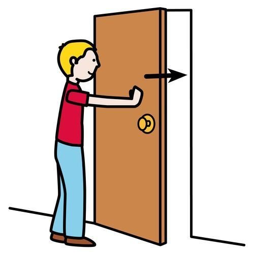 Наклейка скрипучая дверь (38 фото)