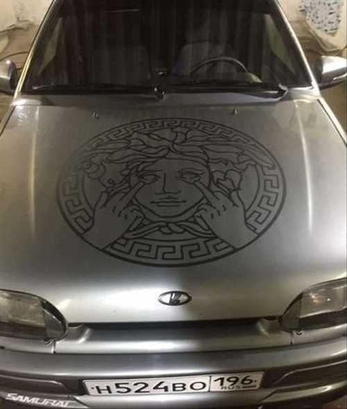 Versace Горгона наклейка