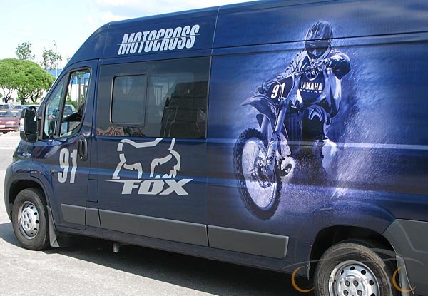 Пежо боксер брендирование