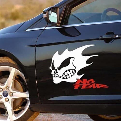 Наклейки на авто