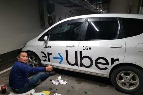 Магнитная наклейка на автомобиль Uber