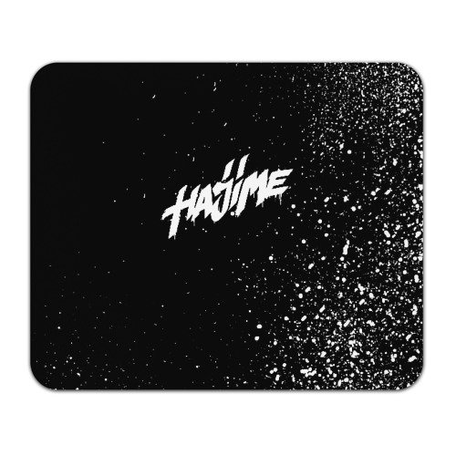 Хаджиме на черном фоне