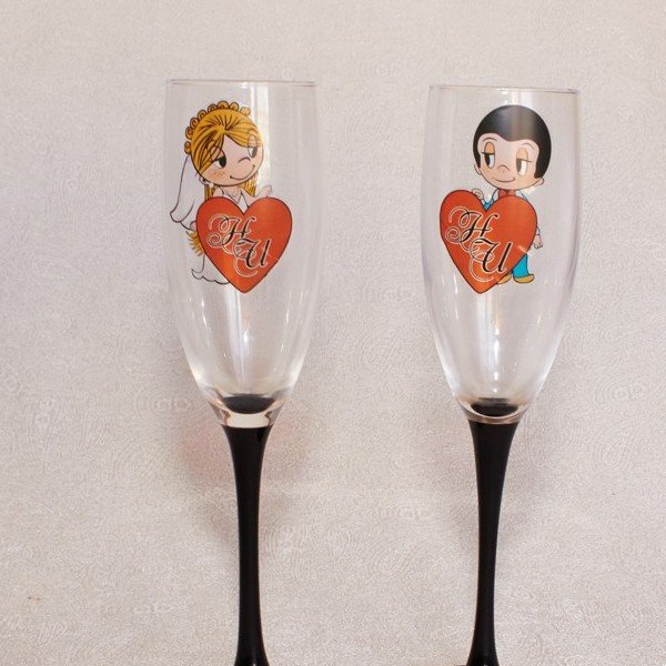 Наклейки на фужеры