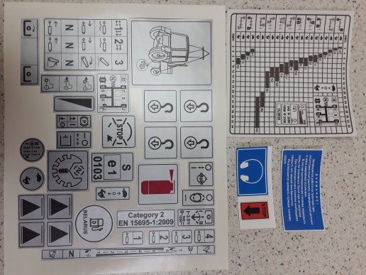 Комплект наклеек кабины МТЗ 82