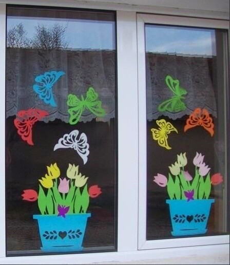 Украсить окна весной в детском саду