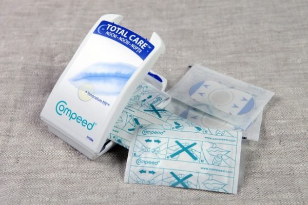 Зовиракс пластырь от герпеса