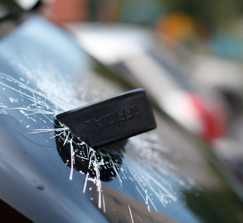 Шайба на стекло автомобиля