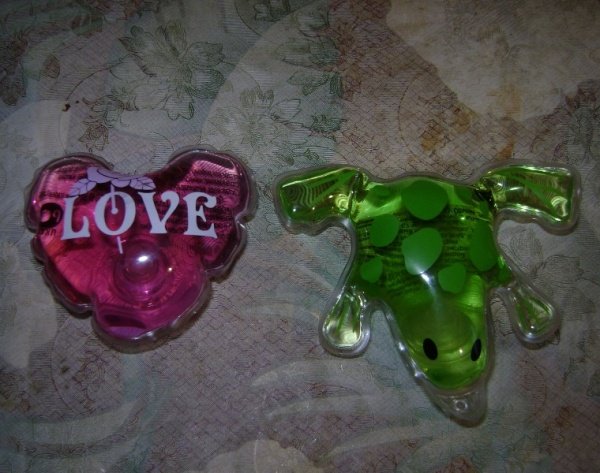 Наклейки гель для пушистых бубенцов (47 фото)