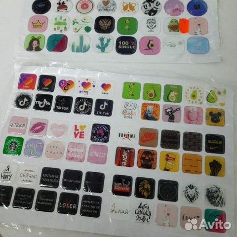 Наклейки на телефон