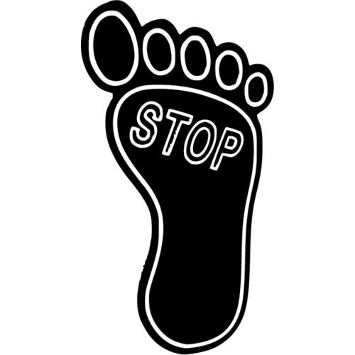 Следы на полу наклейки