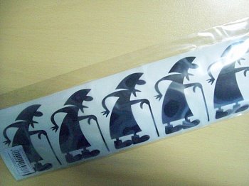 Наклейка на авто бабушка