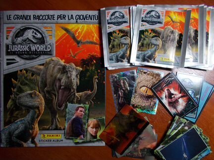 Наклейки мир Юрского периода Panini 2016