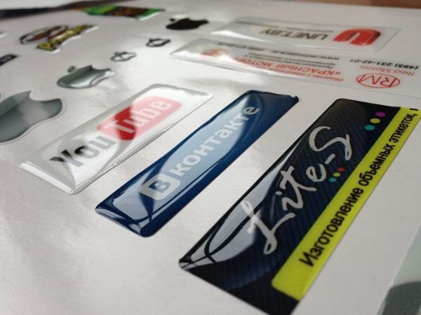 3d наклейки на автомобиль