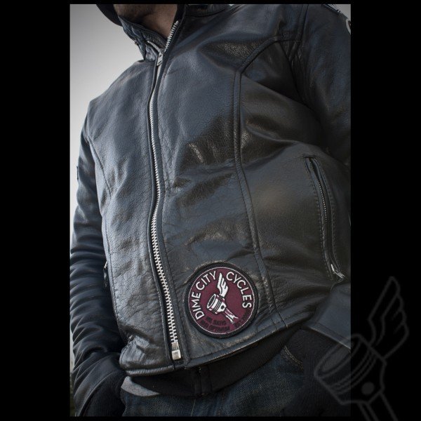 Термонаклейки на кожаную куртку