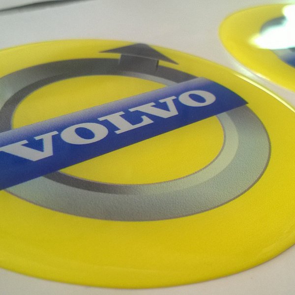 Наклейки со смолой