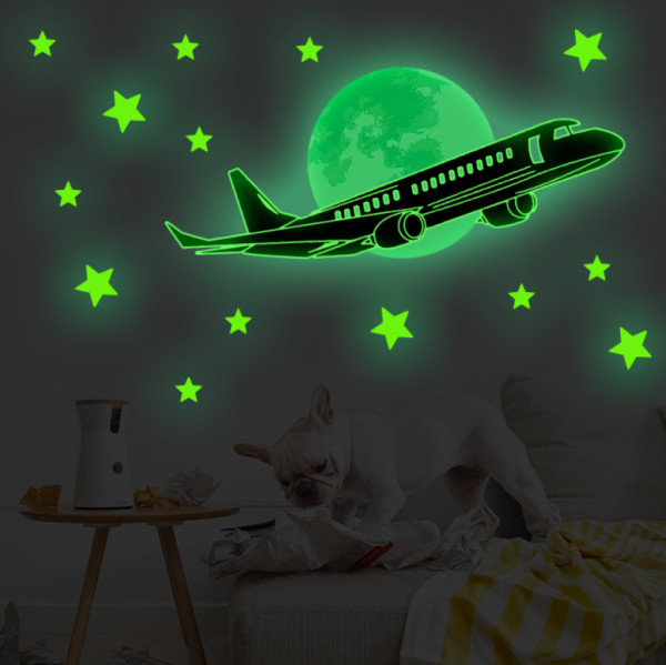 Светящиеся лапки в темноте