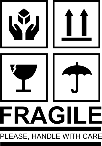 Знаки хрупка на коробках