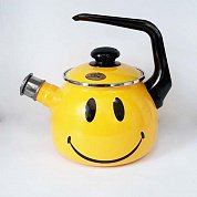 Чайник с рожицей