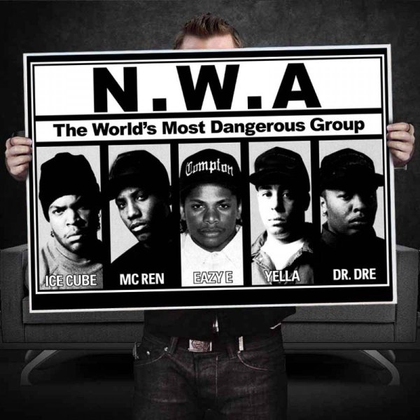 NWA posters вертикальные