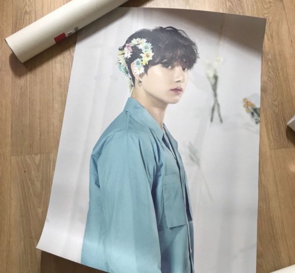 Чонгук плакат распечатать 2022 года с праздниками