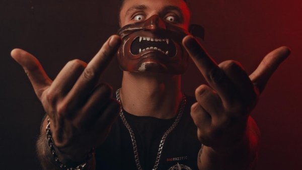 Мать Тони Раута