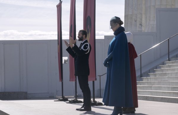 Рассказ служанки арт