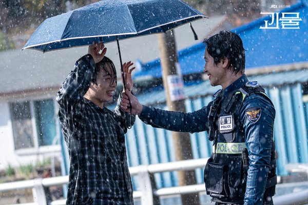 Дорама монстр 2021 ли Дон сик