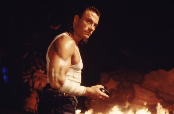 Жан-Клод Ван Дамм трудная мишень