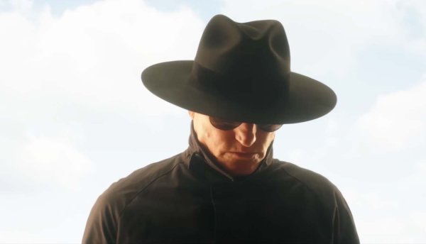 Вуди Харрельсон человек из Торонто