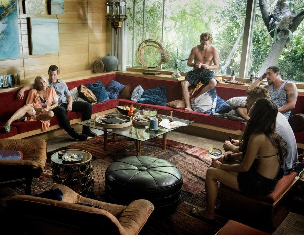 Энимал кингдом сериал