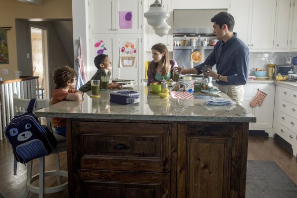 Марк Уолберг семья по-быстрому (2018)