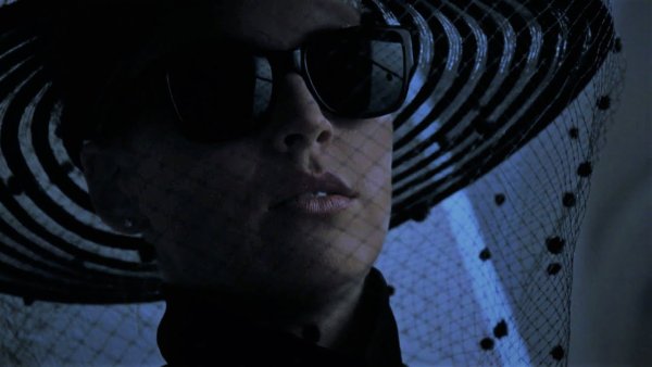 Миа гот специалист по выживанию