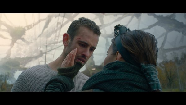 Спаситель фильм смотреть 2020 ангел 2020