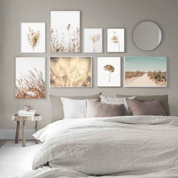 Постер в бежевых тонах