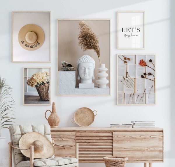 Постеры в бежевых тонах для интерьера